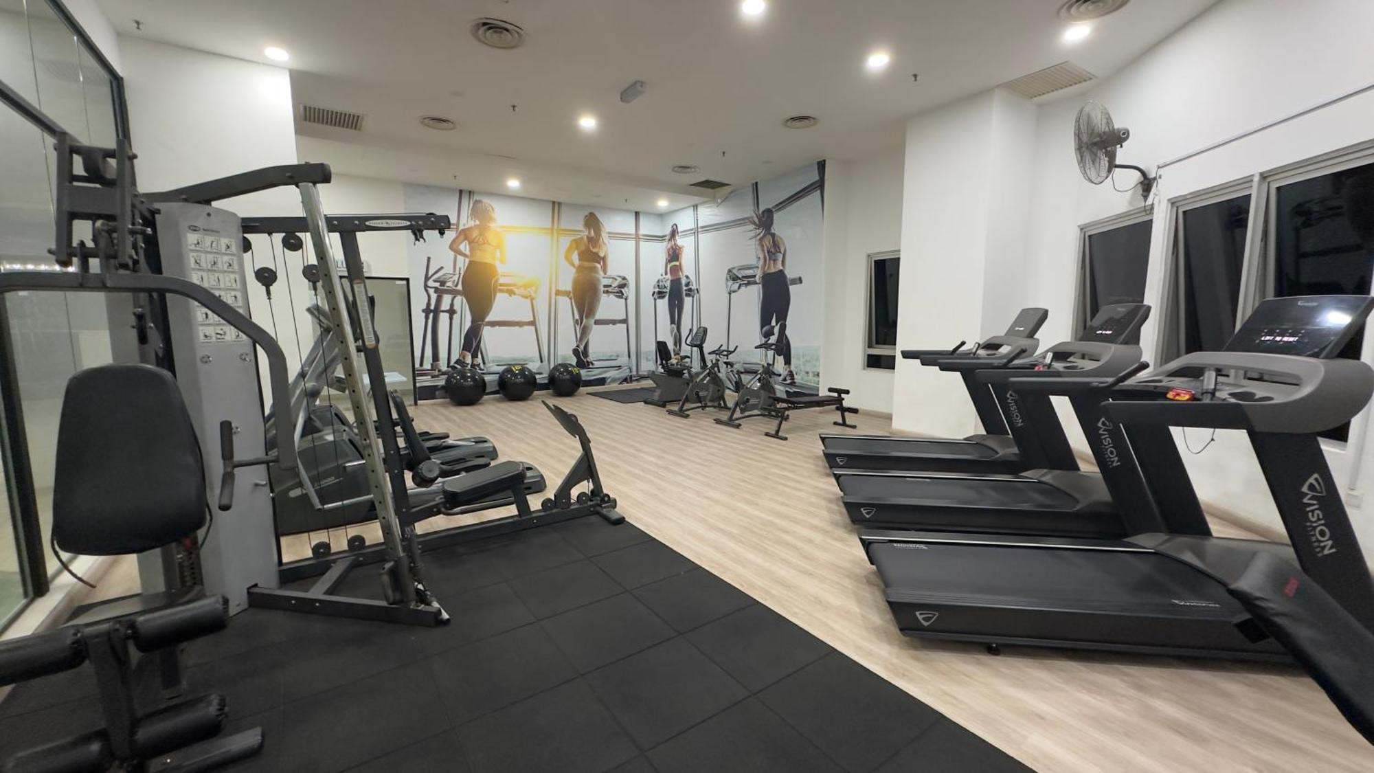 קואלה לומפור Taragon Apartment -Bukit Bintang מראה חיצוני תמונה